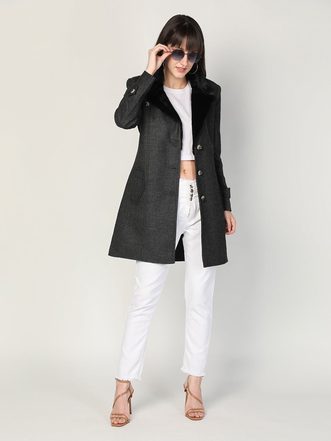 HONNETE Women Grey Trench Coat With Fur Collar