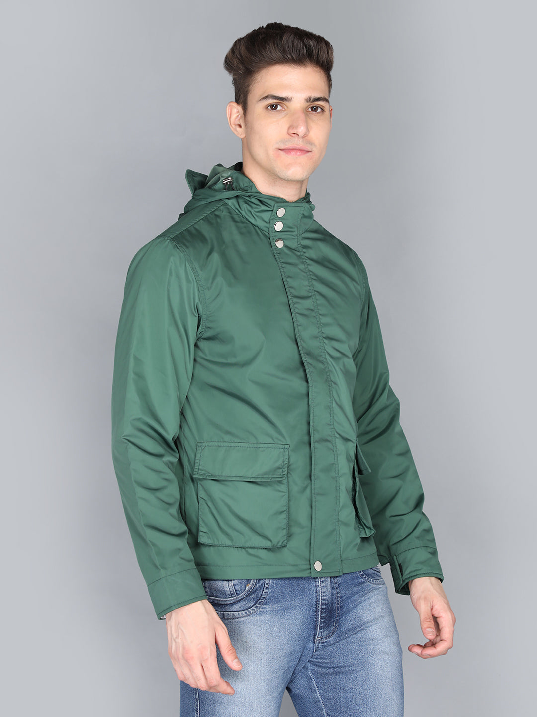 HONNETE Men Green Lightweight Outdoor Bomber Jacket