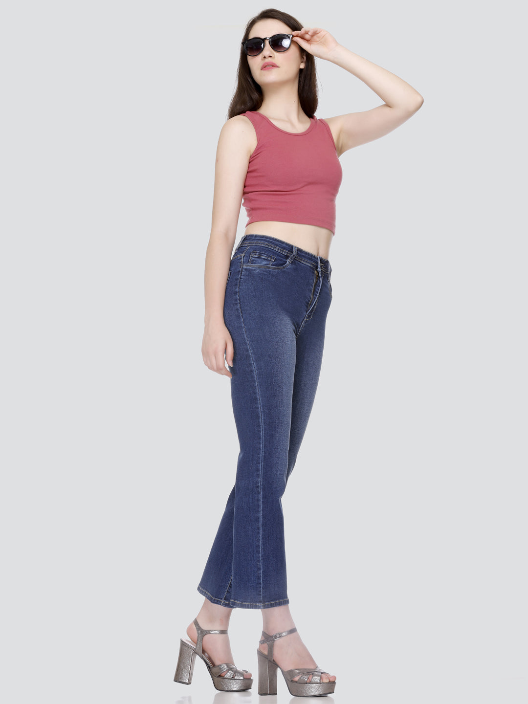 HONNETE Women Lean Straight Fit Light Fade Stretchable Pure Cotton Jeans