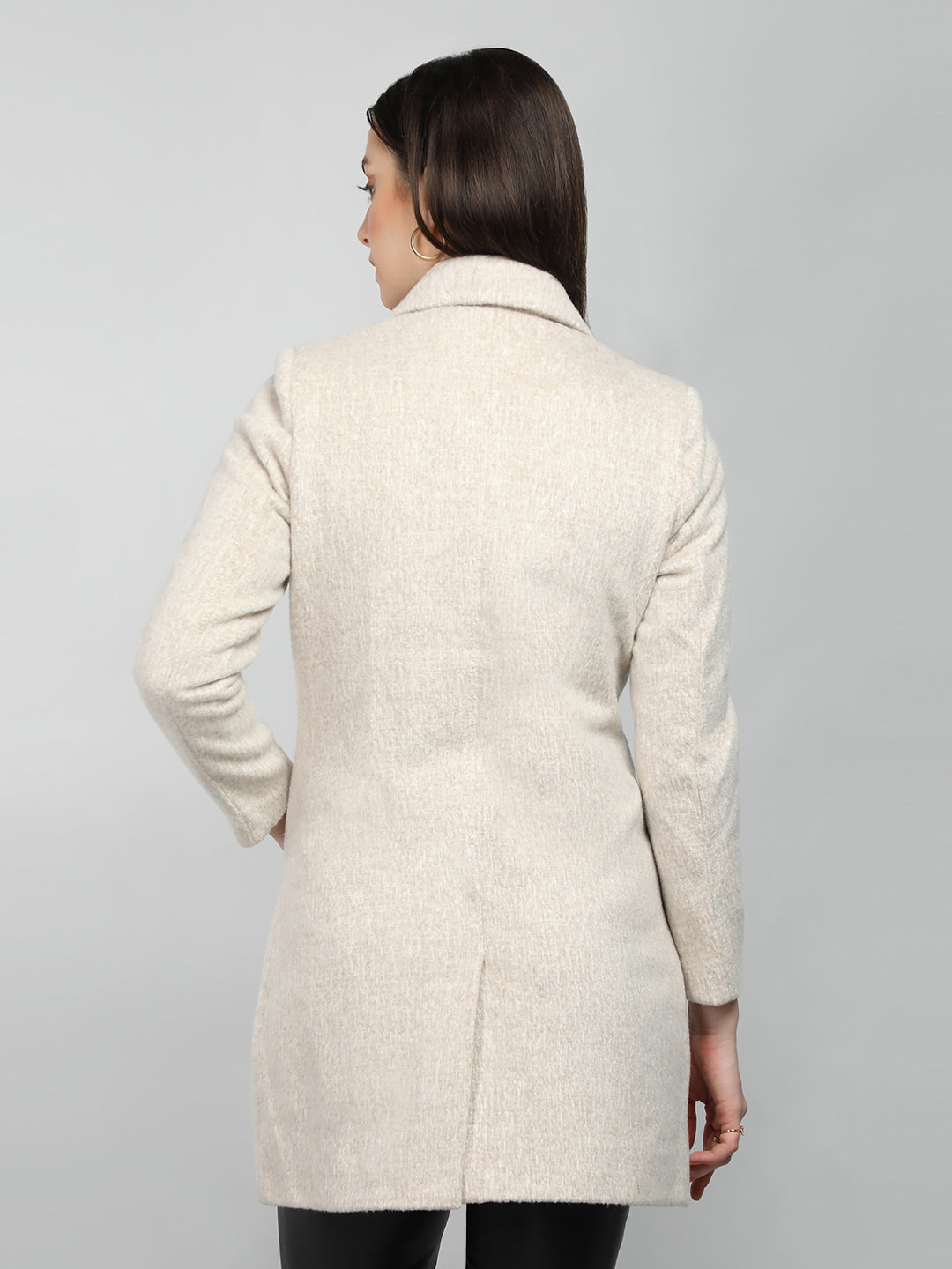 HONNETE Spread Collar Coat