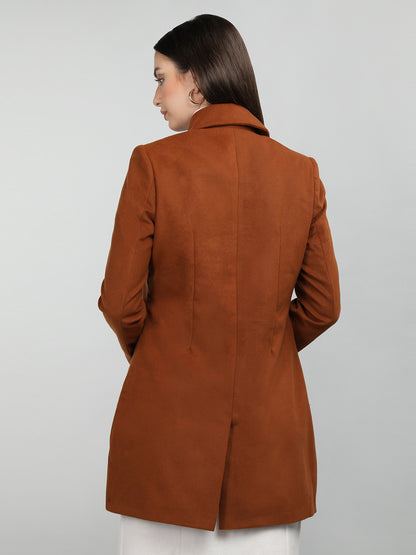 HONNETE Spread Collar Coat