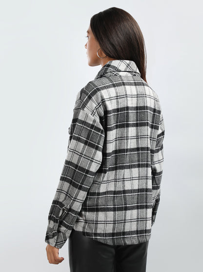 HONNETE Women Checked Notched Lapel Collar Pea Shacket