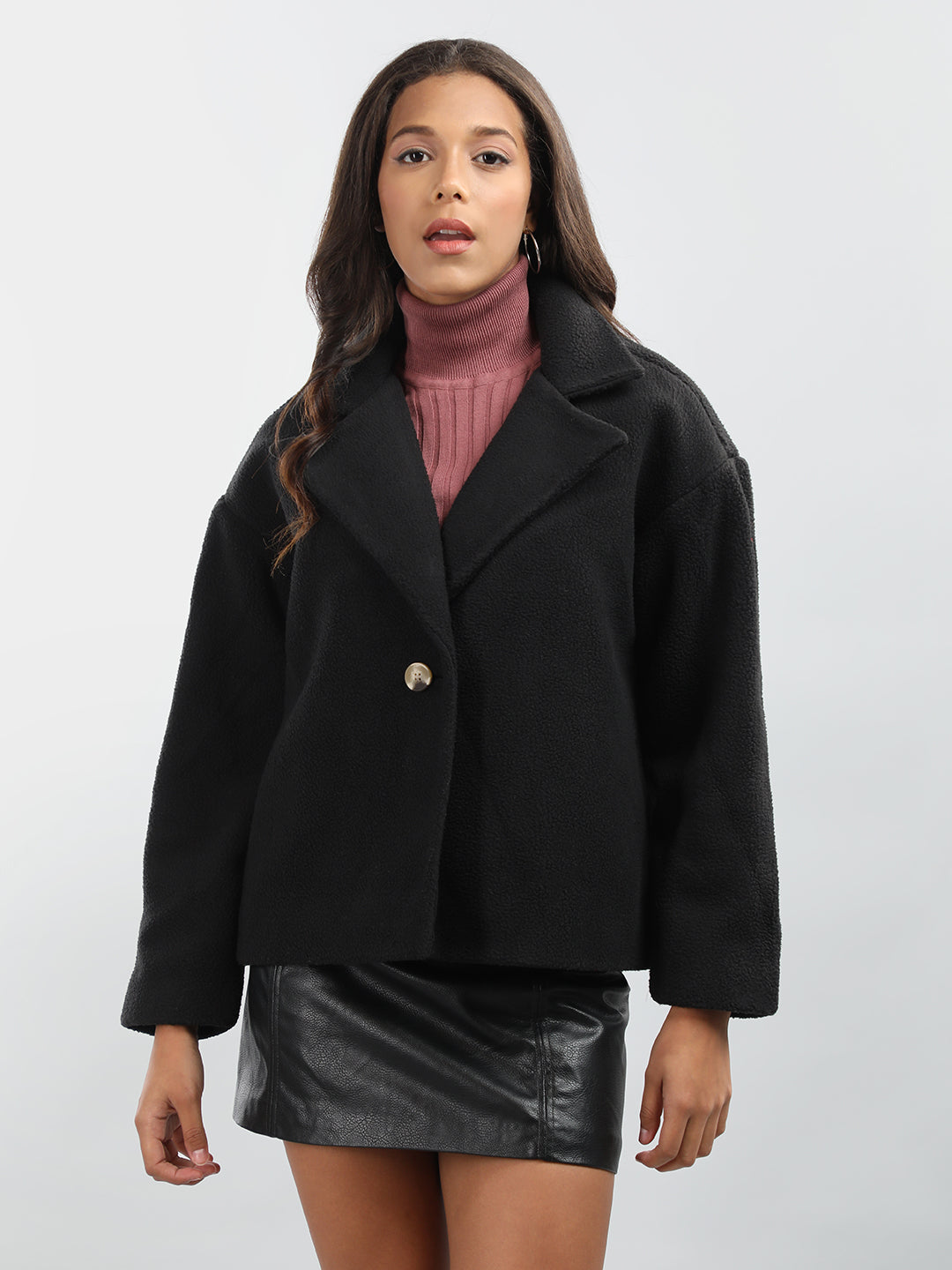 HONNETE Notch Lapel Collar Regular Fit Pea Coat With Faux Fur Trim